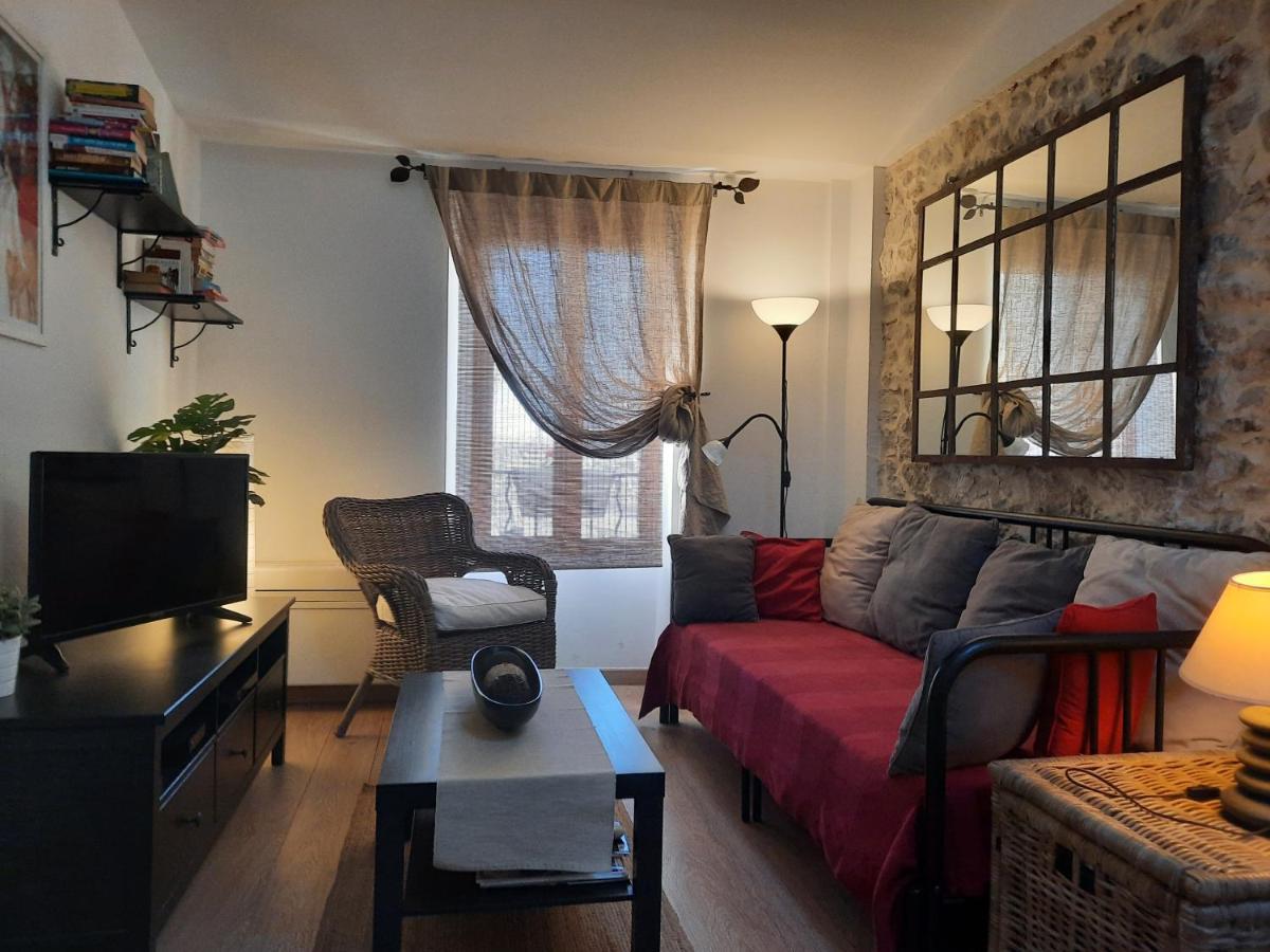 Vieille Ville 2 - La Petite Maison A Safranier, 2 Bedrooms, Max 4 Adults And 2 Kids Αντίμπ Εξωτερικό φωτογραφία